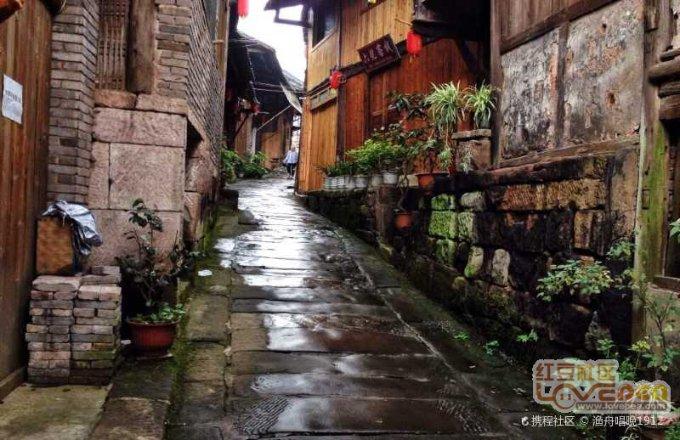 密山举办冰雪电音狂欢夜活动